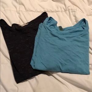 Light long sleeve combo! Looser fitting tops